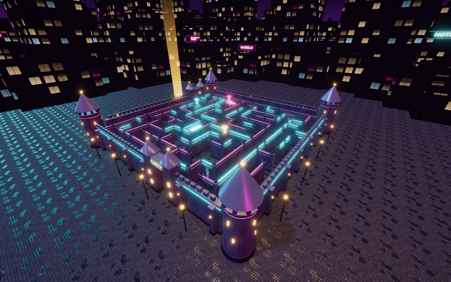 Ein Labyrinth von oben, umgeben von einer Burgmauer mit Türmen. Die Mauern leuchten in Neonfarben, dahinter liegt eine nächtliche Stadt.